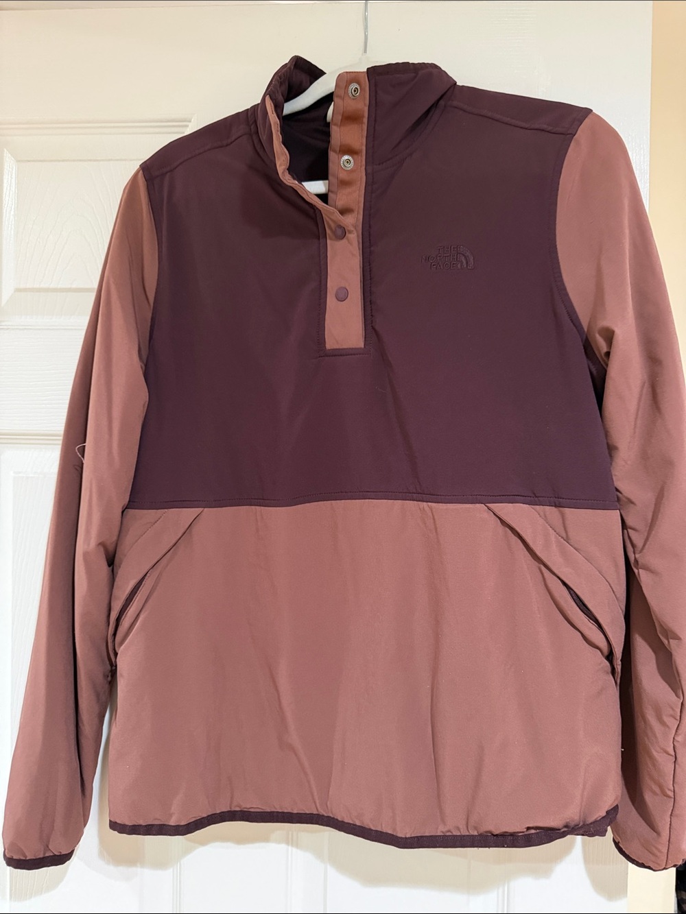 The North Face Two-Tone Pullover Jacket in Rosewood and Burgundy